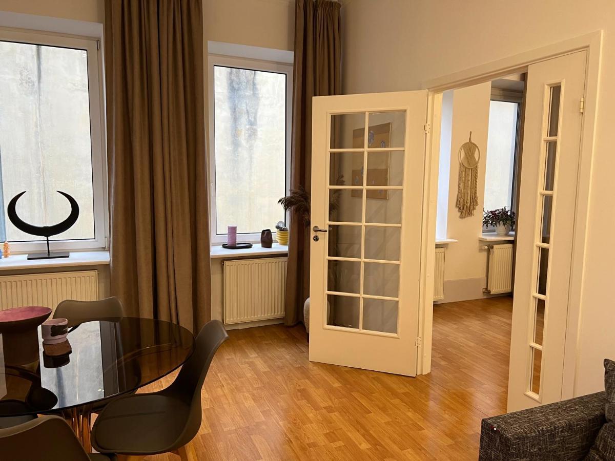 Maironis Apartment 3 Kaunas Bagian luar foto