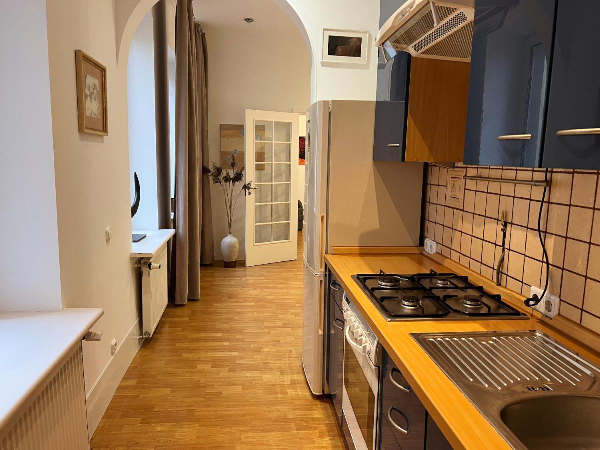Maironis Apartment 3 Kaunas Bagian luar foto