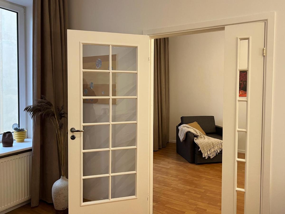 Maironis Apartment 3 Kaunas Bagian luar foto